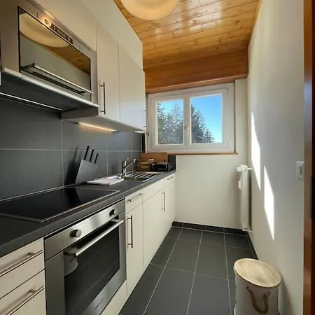 Clavan 28 Apartman *